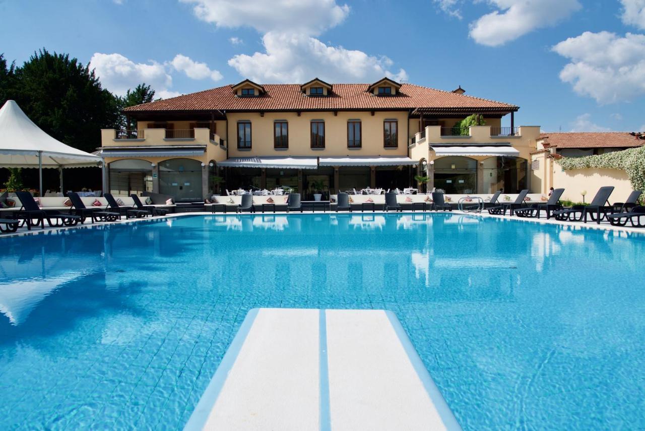 Hotel Dei Giardini Nerviano Екстер'єр фото