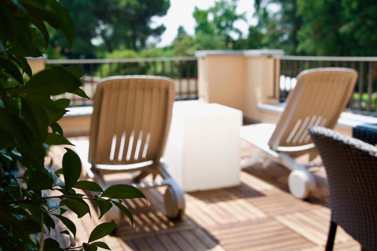 Hotel Dei Giardini Nerviano Екстер'єр фото